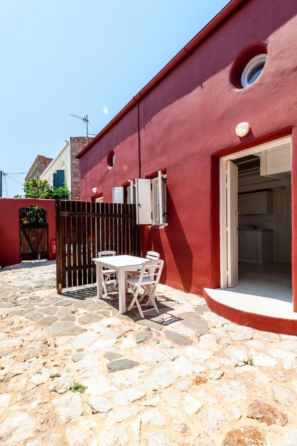 Atlantis Houses Chalki Town Екстер'єр фото