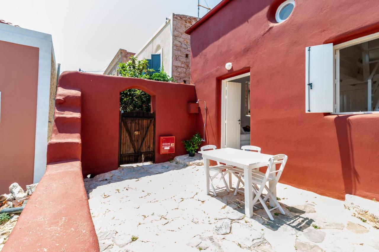 Atlantis Houses Chalki Town Екстер'єр фото