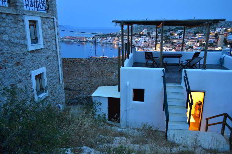 Atlantis Houses Chalki Town Екстер'єр фото