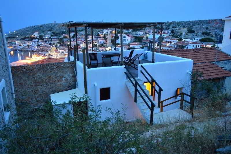 Atlantis Houses Chalki Town Екстер'єр фото