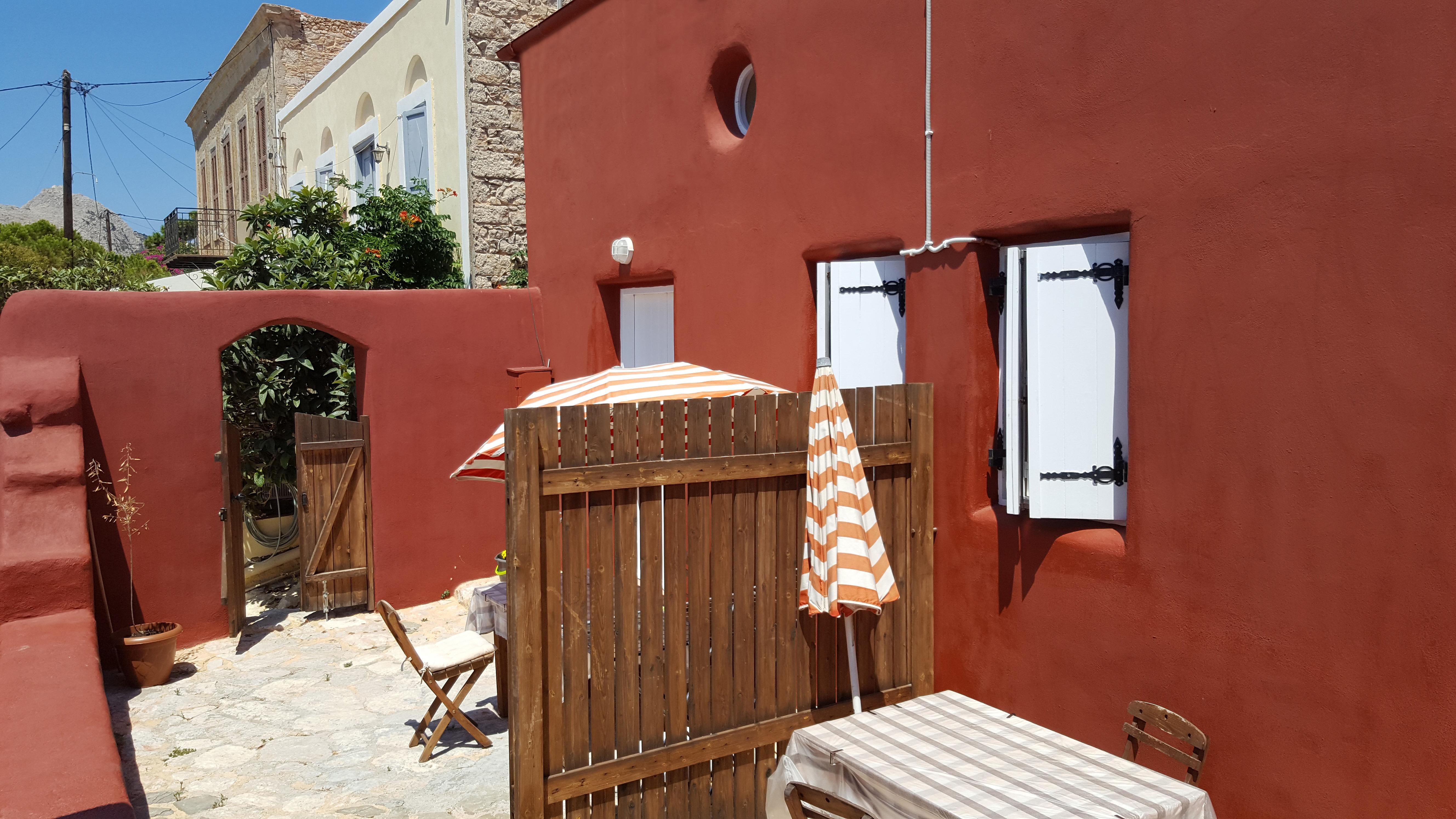 Atlantis Houses Chalki Town Екстер'єр фото